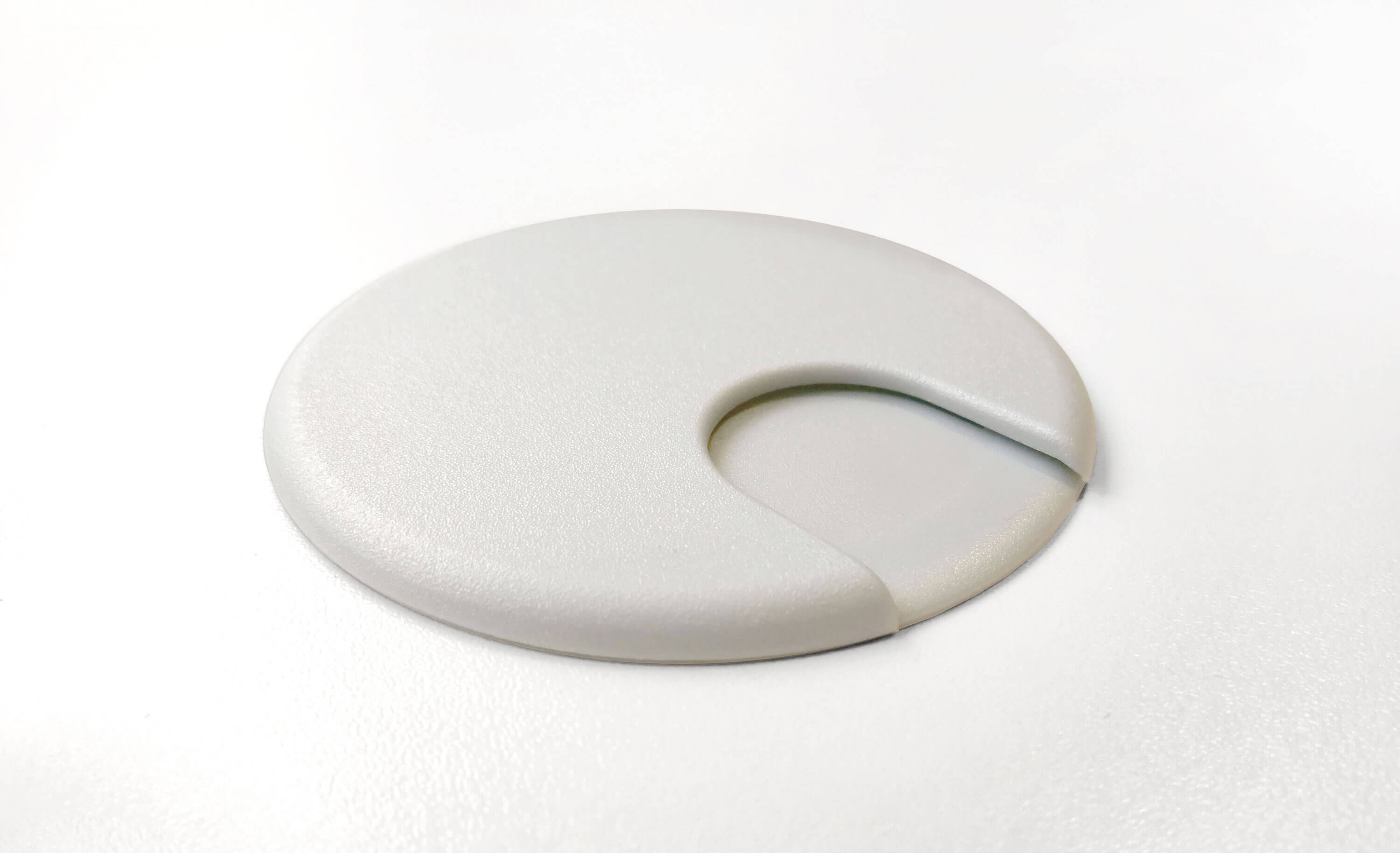 Kabeldurchlassdose, weiß, links